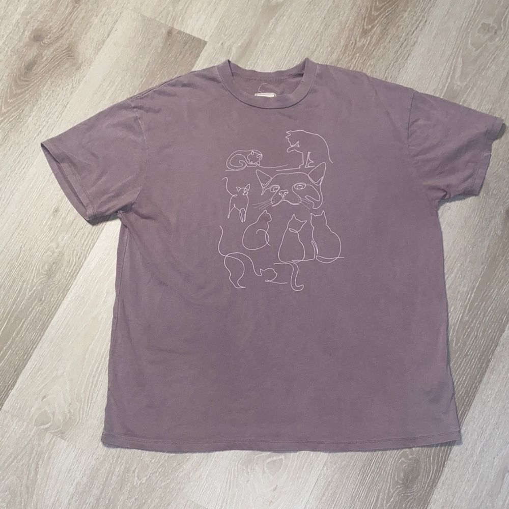 Modish Rebel Oversized Cat Graphic Tee